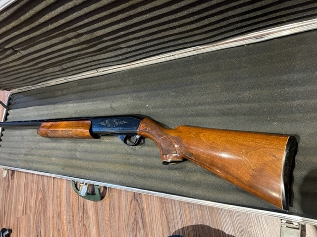 fusil calibre 12 semi automatique