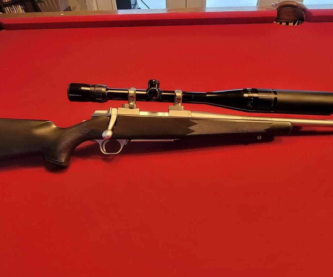 Browning .243 stainless avec système Boss