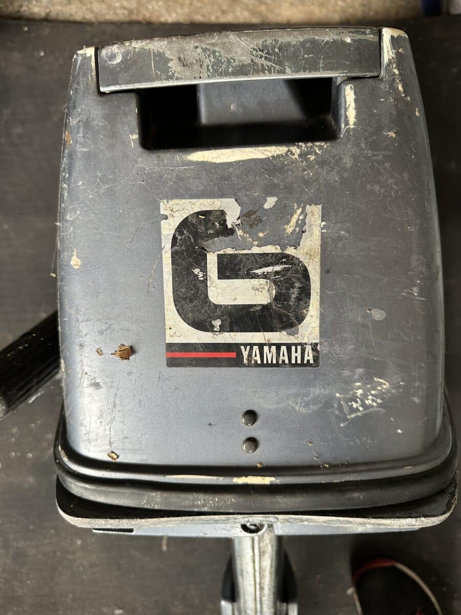 Moteur Yamaha 6 forces