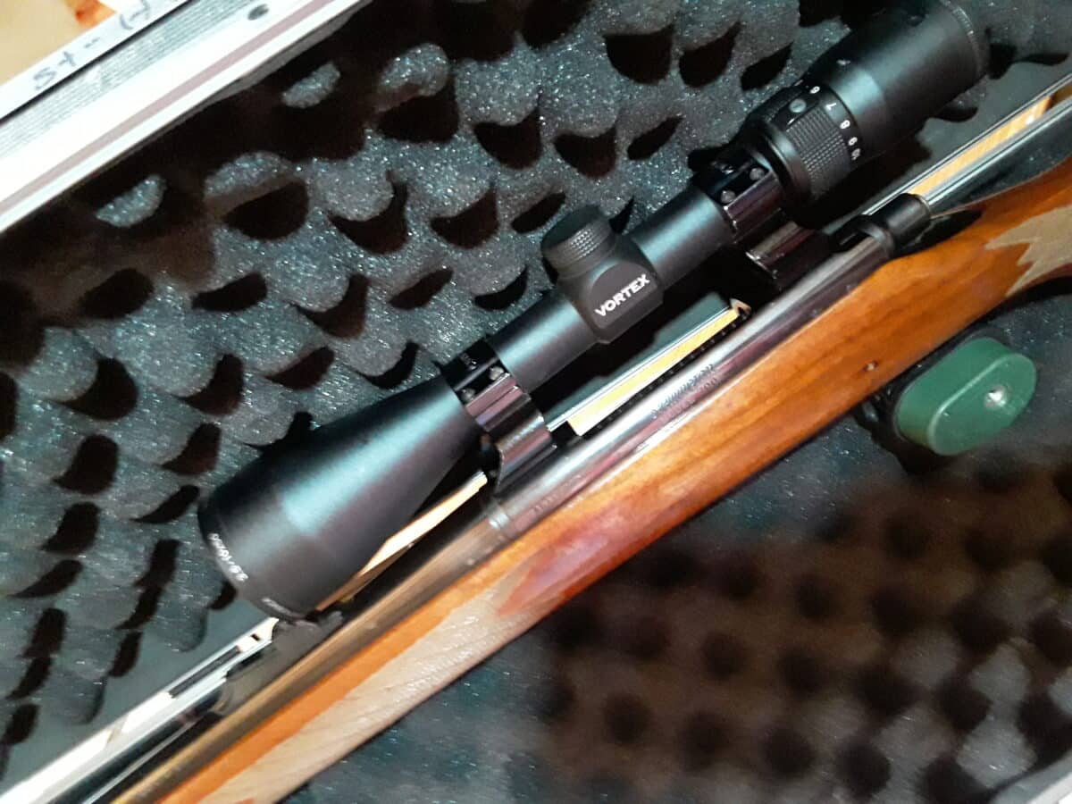 7mm remington magnum ,télescope vortex garanti à vie très propre