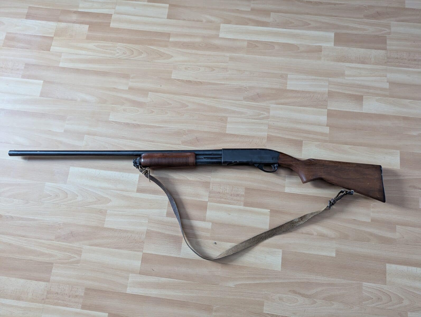 Fusil calibre 12 Remington 870 wingmaster