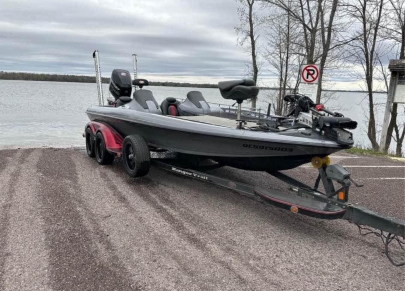 Ranger Z21 2009 bass boat toutes équipé