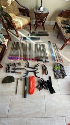 Flèches + divers items de chasse au chevreuil