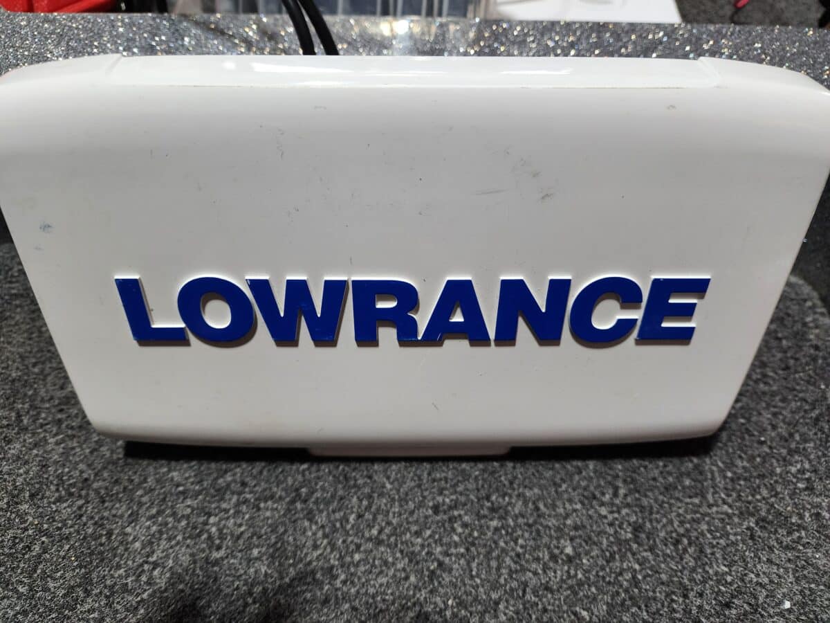 Lowrance Hook7